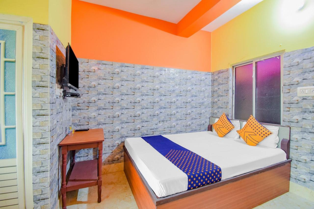 Spot On 74542 Aarav Hotel Jādabpur エクステリア 写真