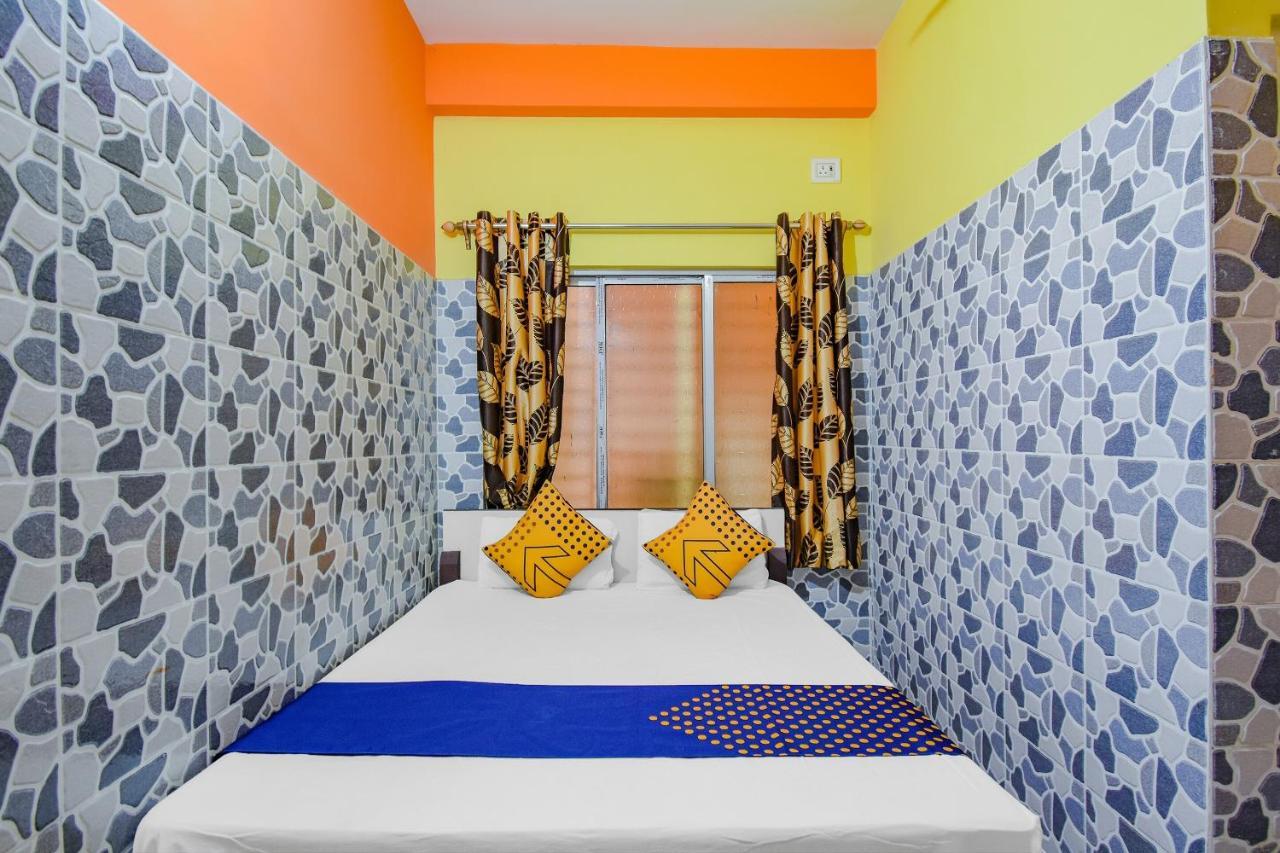 Spot On 74542 Aarav Hotel Jādabpur エクステリア 写真